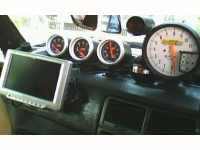 'นู๋ เหลือง เปลือง แบต' ของคุณ ตั้มคุง